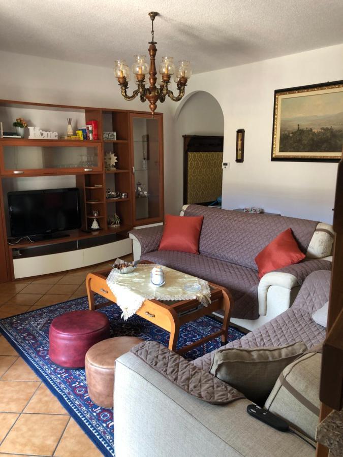 Casa Tiziana Villa Lavena Ponte Tresa Dış mekan fotoğraf